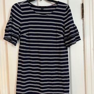 Tommy Hilfiger Blue and White Flutter Sleeve Sheath Dress